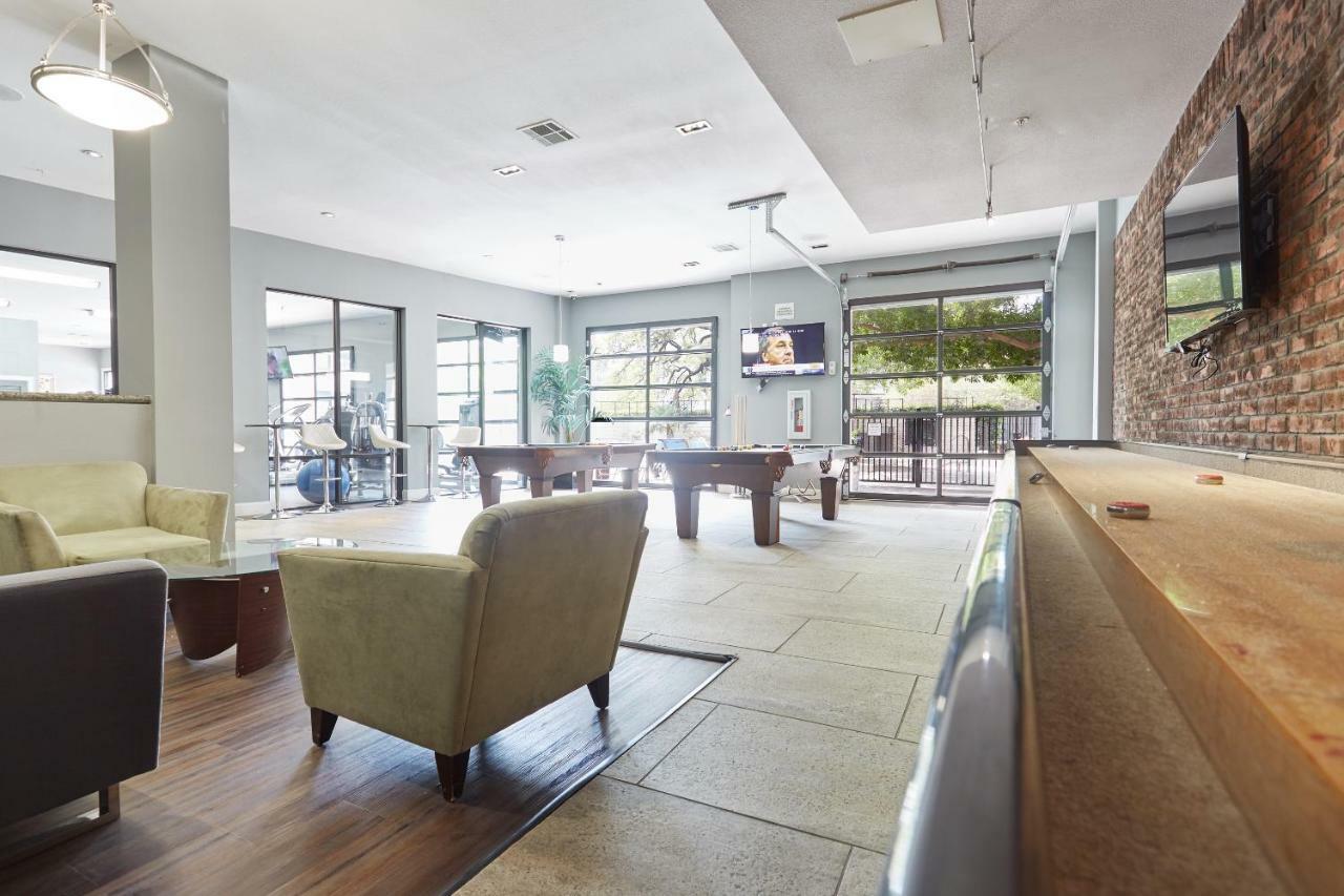 Sonder At East Eleventh Aparthotel Austin Exterior photo
